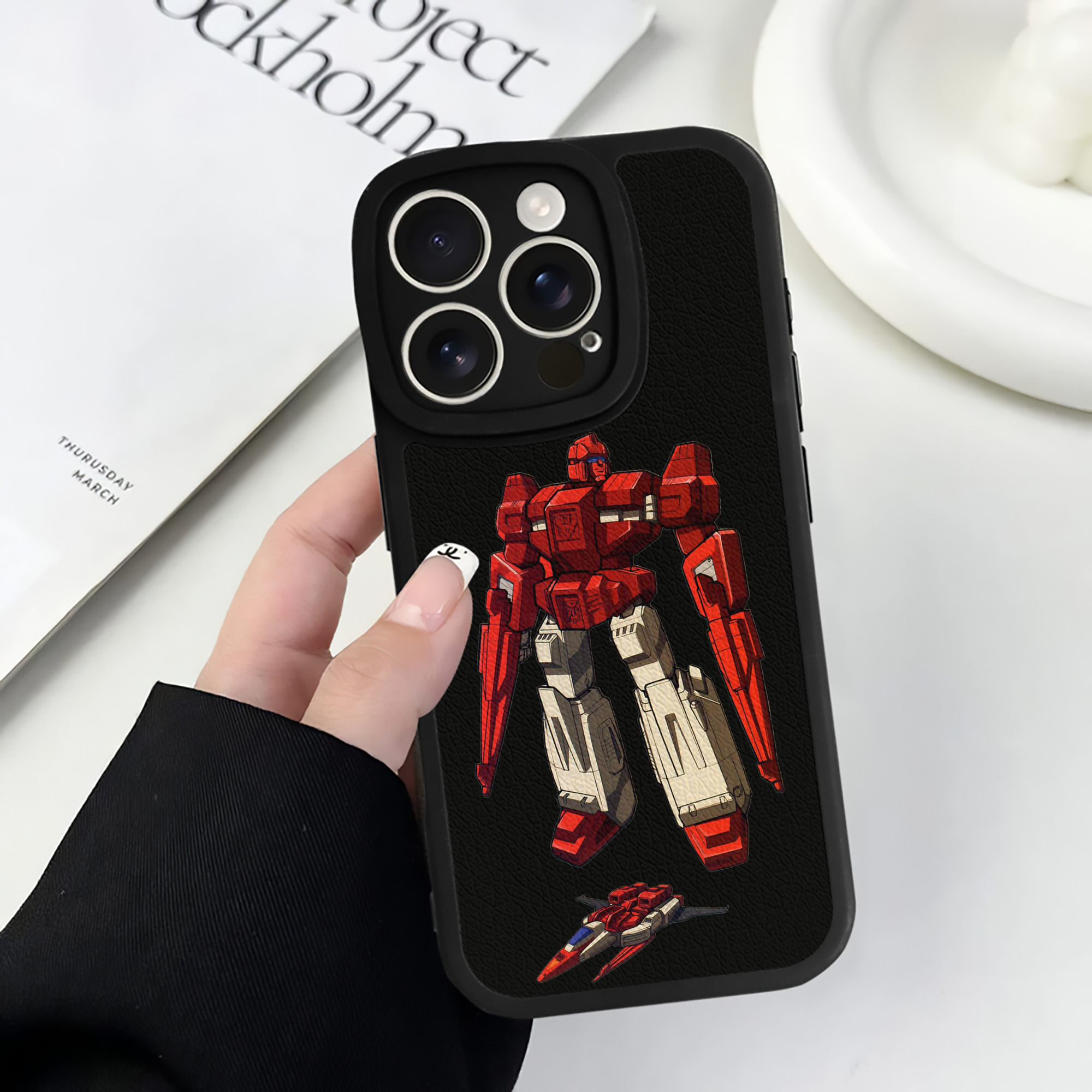 （画像用）  【iPhone 16シリーズ対応】シリコンスマホケース（レザー調） 材質：シリコン